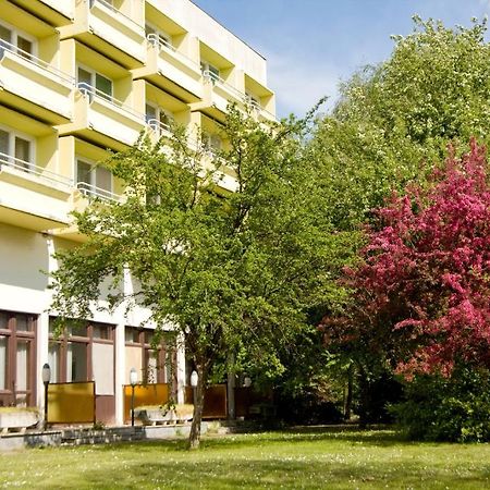 Club Aliga Retro Resort Balatonvilágos Camera foto