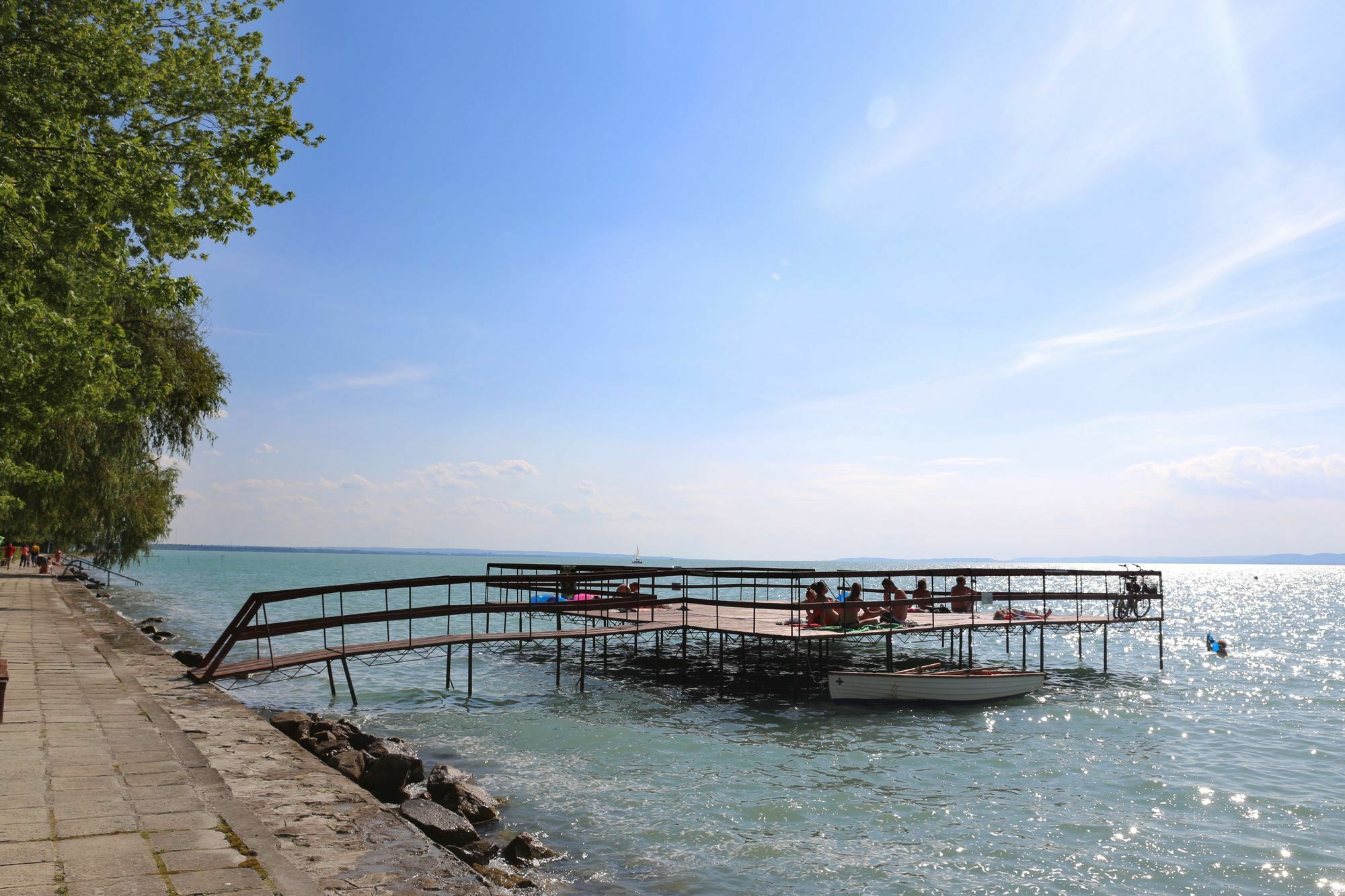Club Aliga Retro Resort Balatonvilágos Esterno foto